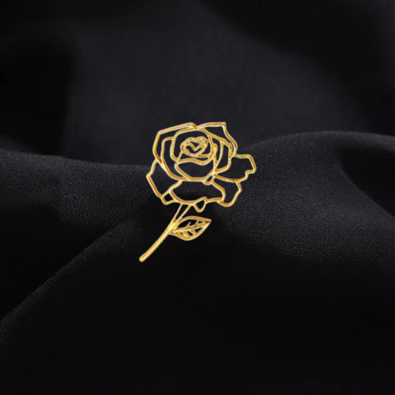 Intricate Cutout Metal Rose Brooch Pin - Vintage Floral Alloy Blouse Coat Clip for Women, Sophisticated Blossom Lapel Accessory