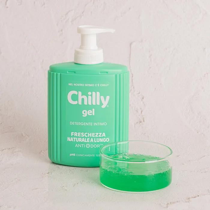Chili Fresh Feminine Wash Gel Type 200ml Floral Scent Cooling Y-Zone Care Cleanser
