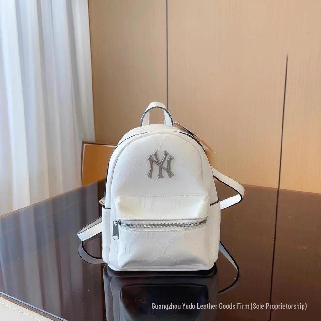 Koreanischer MLB Diamant Argyle NY Geprägter Damen Vielseitiger Trendiger Crossbody Rucksack