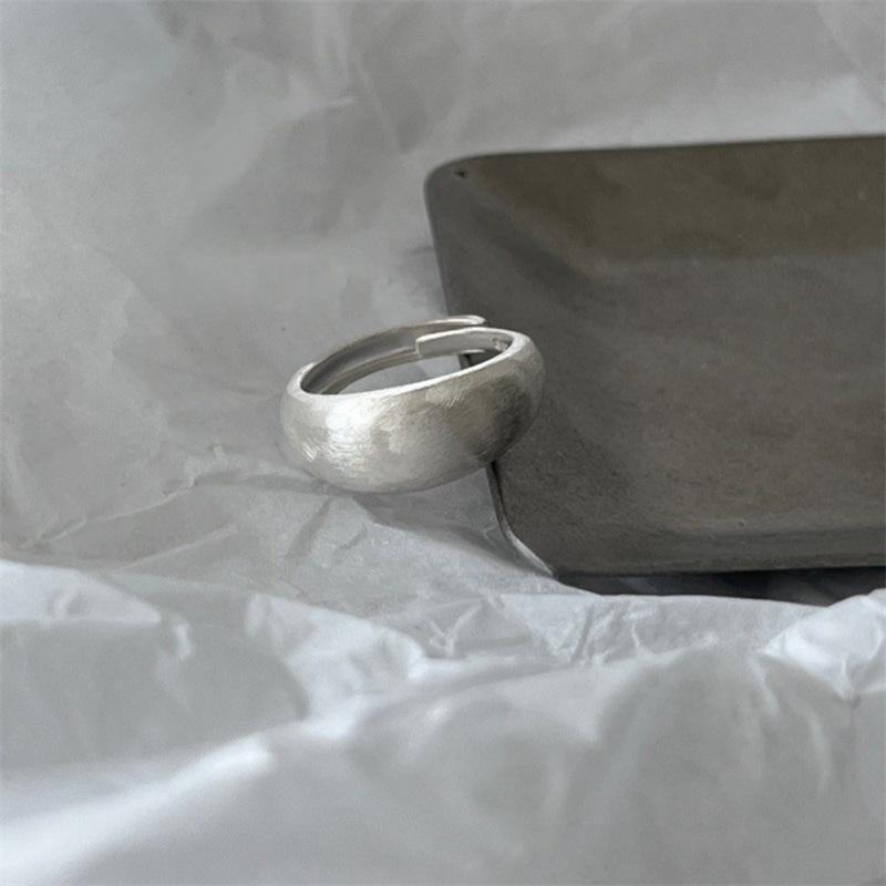 Retro S plain ring, non-fading light luxury index finger ring, open ring.