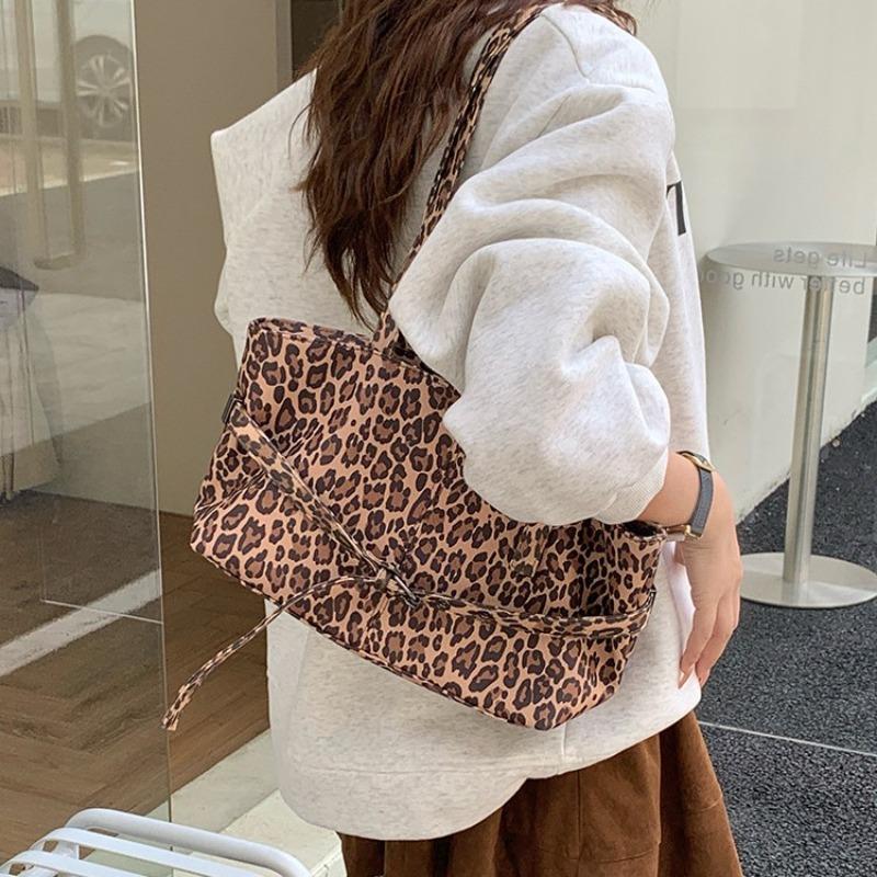 Handbag Bag Women's New Trendy Fashion Leopard Print Underarm Bag Niche Shoulder Tote Bag