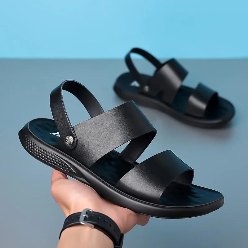 Novos sapatos da moda para homens, sandálias de couro genuíno de verão, sapatos casuais de couro da moda, sapatos de praia legais de rua