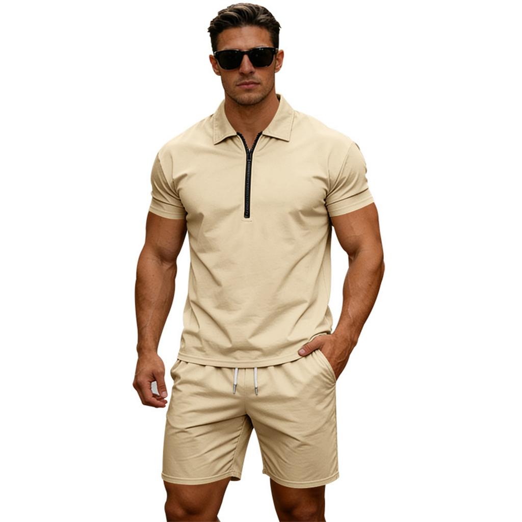 Zweiteiliges Set für Herren: Locker geschnittenes Kurzarm-Hosen-Set mit Reißverschlusskragen.
