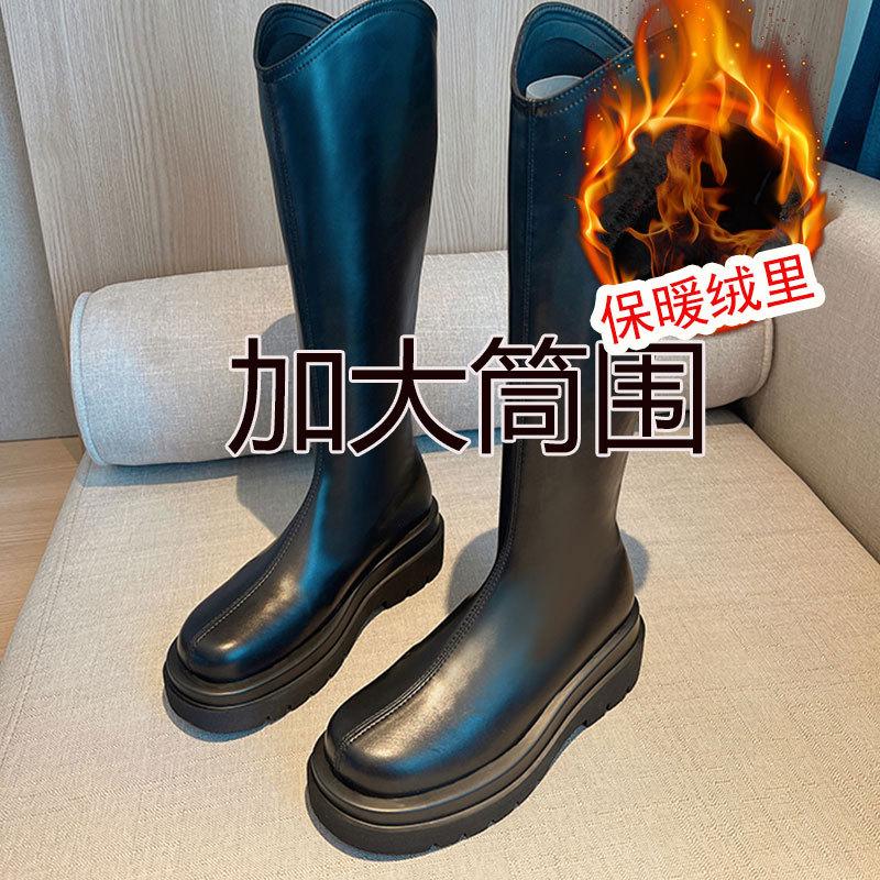 Martin Stiefel Damenstiefel 2025 Herbst und Winter neu Samt mittelhohe Stiefel Ritterstiefel kleine super angesagte Stiefel