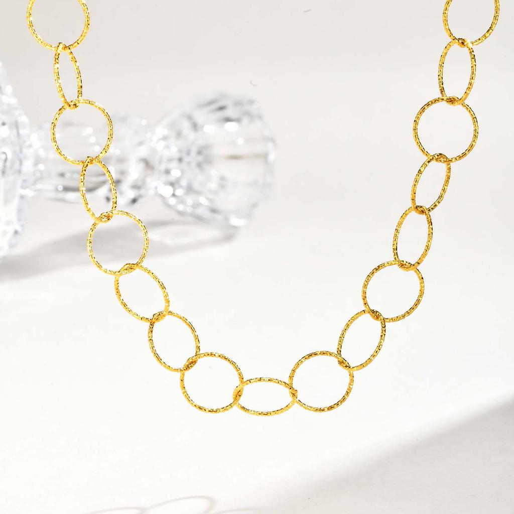 Vintage Geometric Circle Necklace for Women,Gold Color Stainless Steel Embossed Clavicle Chain Necklaces,Waterproof Jewelry Gift