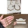 Tierformige Kupfer-Handkette mit Zirkondekoration für Damen