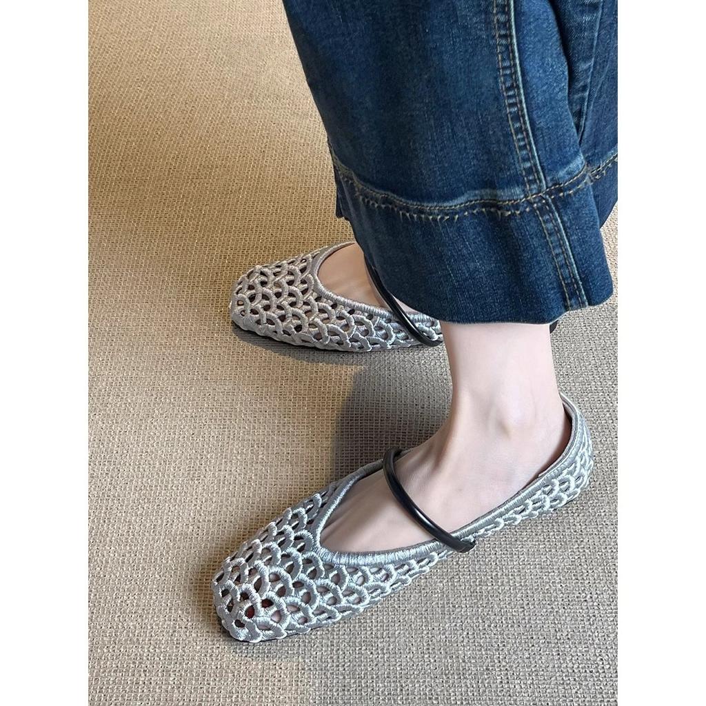 French hollow single shoes women's flat bottom 2025 summer new versatile woven breathable word with shallow mouth Mary Jane shoes