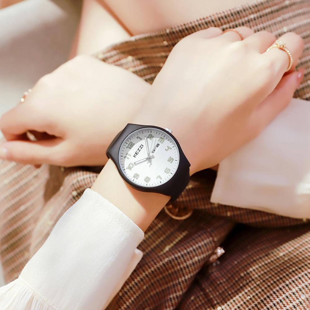 Silicone Watch for Women, Fashionable Women's Quartz Watch, Small Fresh Silicone Belt, Waterproof Couple's Watch for Women