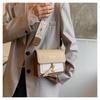 Borsa a Spalla in Ecopelle Street Style, Piccola Borsa a Tracolla Quadrata con Dettagli di Cucitura per Donna