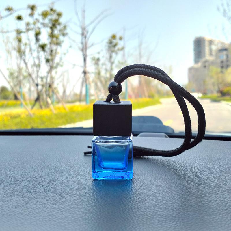 1Pcs Black Cover Square Glass Car Perfume Empty Bottle Pendant Car Mounted Perfume Pendant Fragrance Oil Diffuser Car Interior