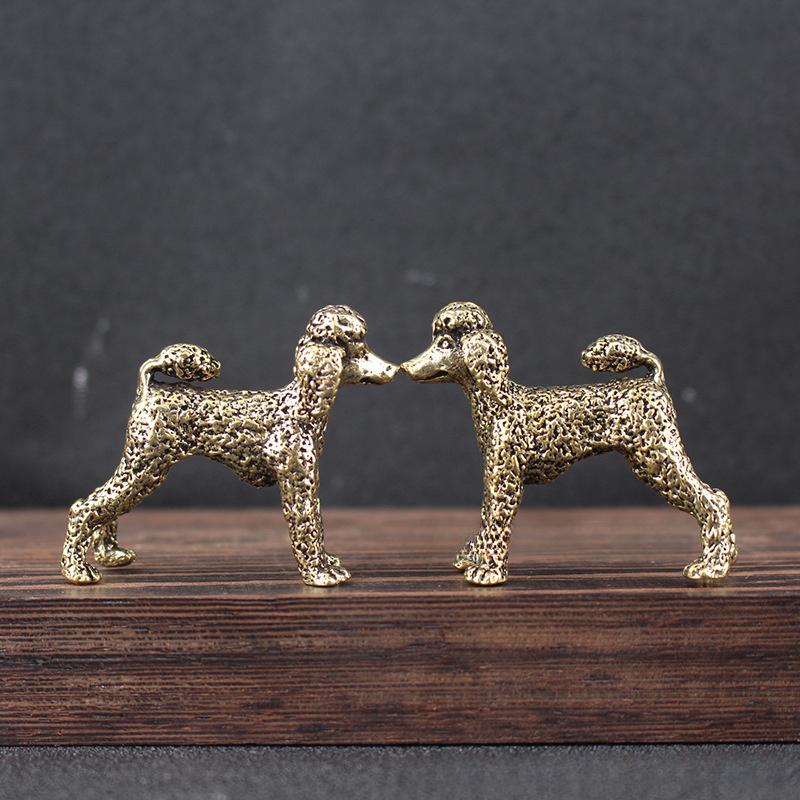 

1 шт. Маленькая латунная фигурка пуделя, латунные поделки, украшение, латунный мишка, поделки, настольный латунный чайный питомец, мужской брелок-подвеска 1pcs