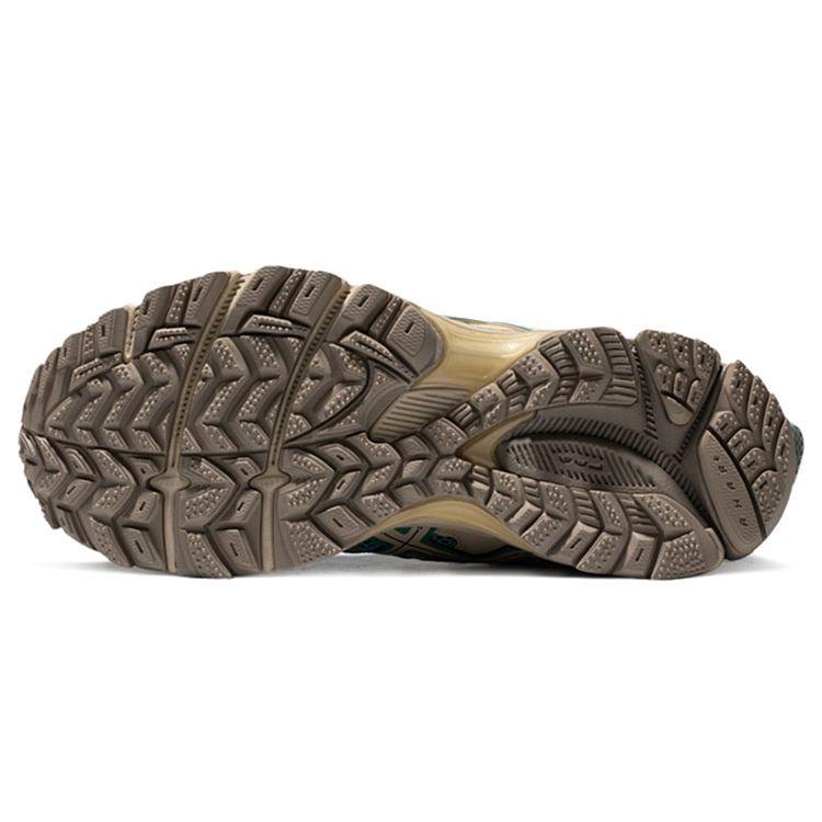 Asics Women's Gel-Kahana 8 Green Gray 1012A978-302