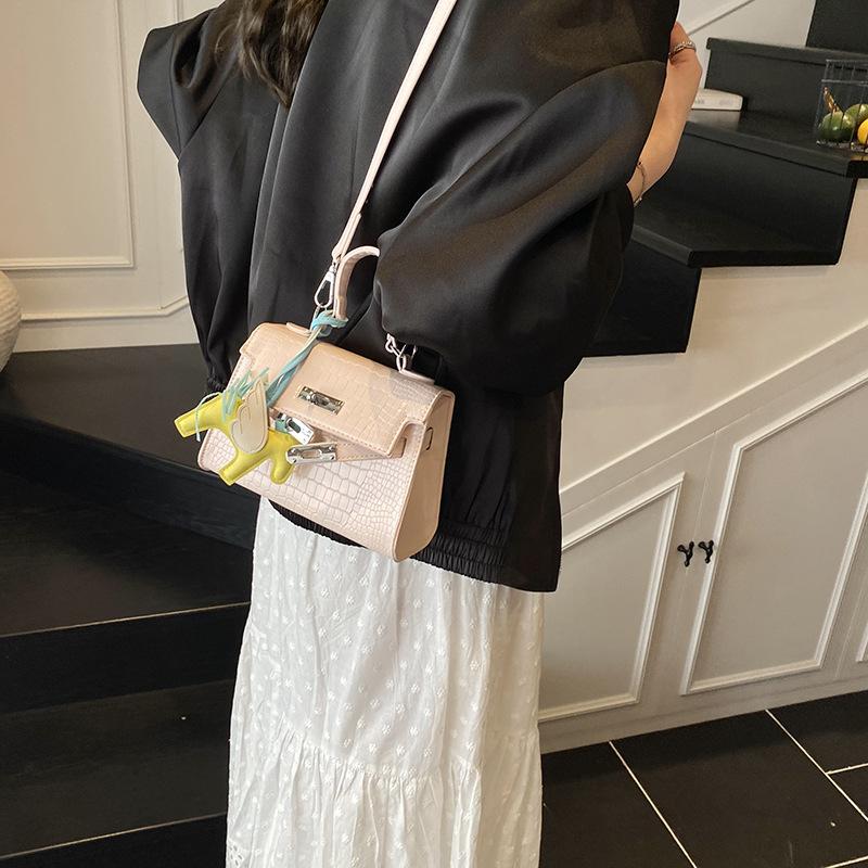 Hand Bag Women's New Fashion Casual Shoulder Bag Messenger Bag