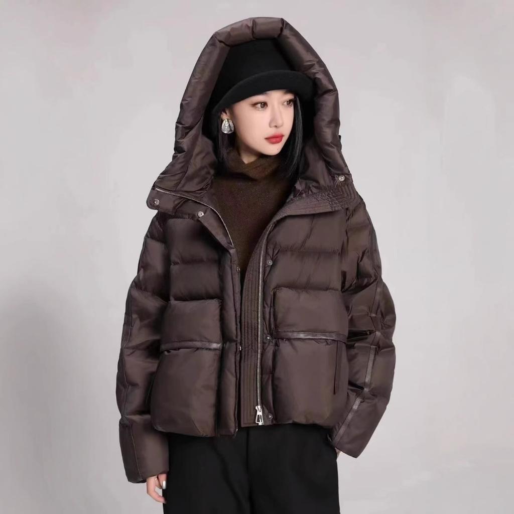 European trendy brand down jacket women's short model New Year's loose hooded thickened white duck down bread jacket winter coat