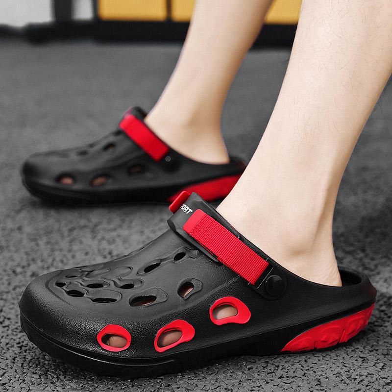 New Men's Clogs Slippers Sandal Men Garden Shoes Flat Soft Sandals Male Sneakers Outdoor Flip Flops Home Clogs