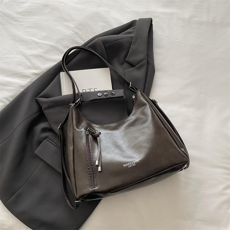 

Commuter retro large-capacity bag women s new casual versatile shoulder messenger bag multi-purpose backpack