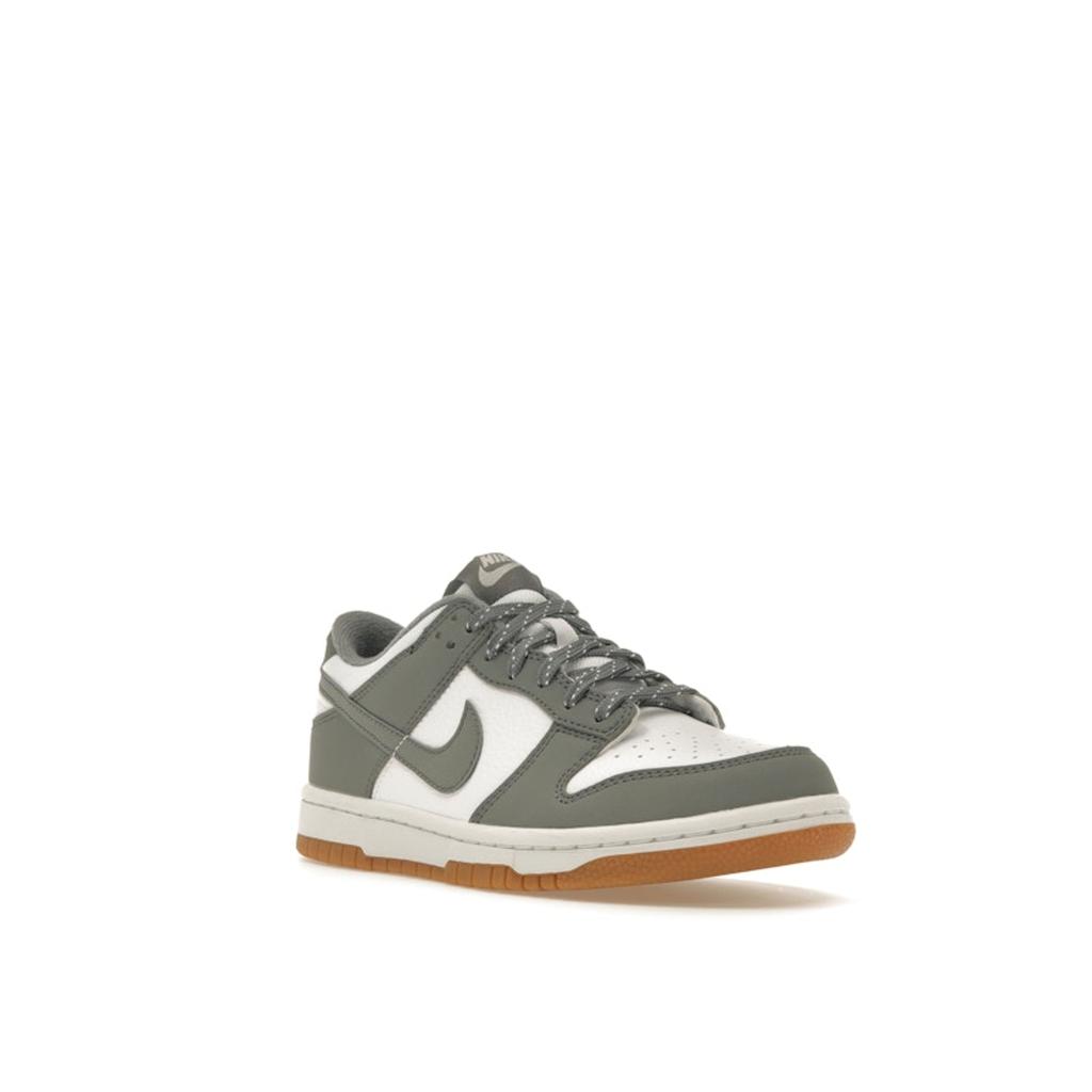 Nike Dunk Low GS Reflective Grey Kids Sneakers White Light-Iron-Ore Gum-Light-Brown FV0374-100