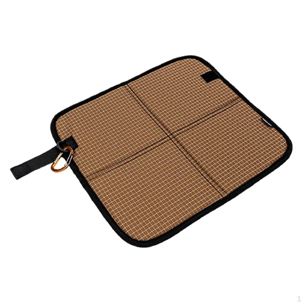 600D Oxford Waterproof Sitting Mat 35x31x1cm Versatile with Carabiner Ground Portable for Picnic