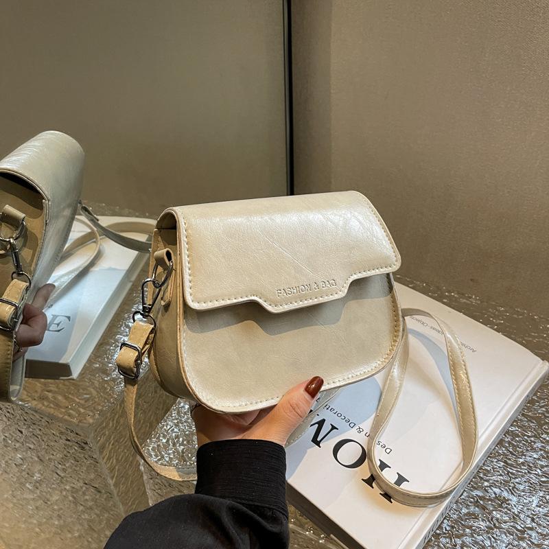 Trend small bag women's 2025 new fashion messenger bag solid color casual shoulder armpit small square bag