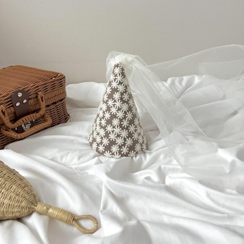 

Fashion Party Decoration Birthday Hat Little Daisy Pointy Party Hat Photography Props Hair Accessories Baby s Birthday коричневий