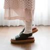 Unisex loose-fit knit lip socks rssw087