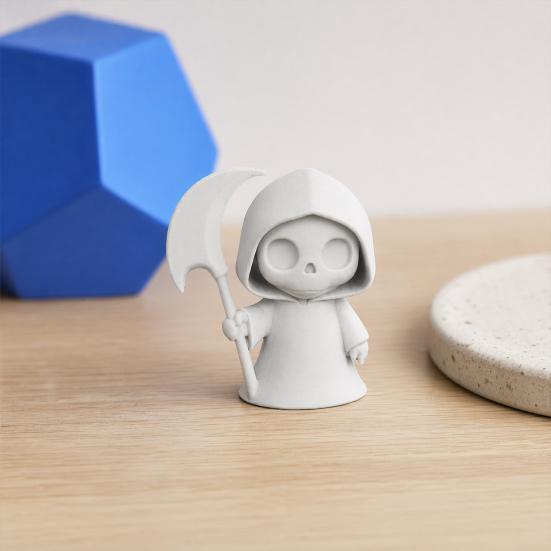 Personalized Desk Accessory 3D Printed Ghost Figurine, Cute Desktop Ornament, Mini Office Decoration Halloween Reaper Statue for Study Room