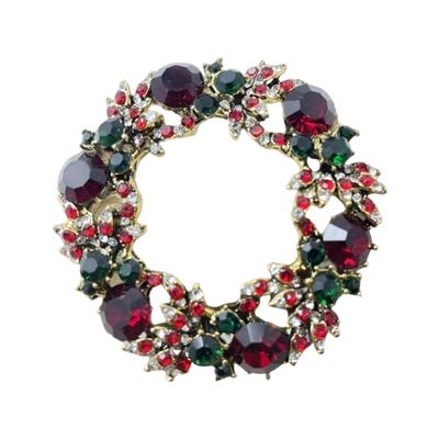 Elegant Flower Brooch Unique Lapel Pin Stylish Clothing Jewelry Sparkling Badge Suitable for Various Daily Party Wear