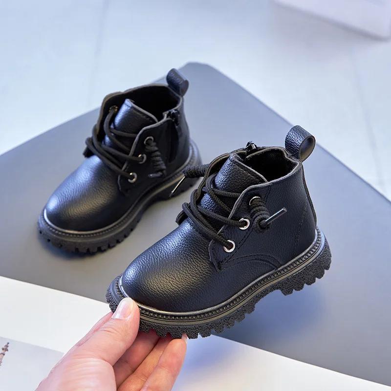 Kinder Frühling Herbst kurze Stiefel Jungen Mode Einfarbig Britische Stiefel Mädchen Mode Warme Kurze Stiefel Baby Qualitätsleder Schuhe