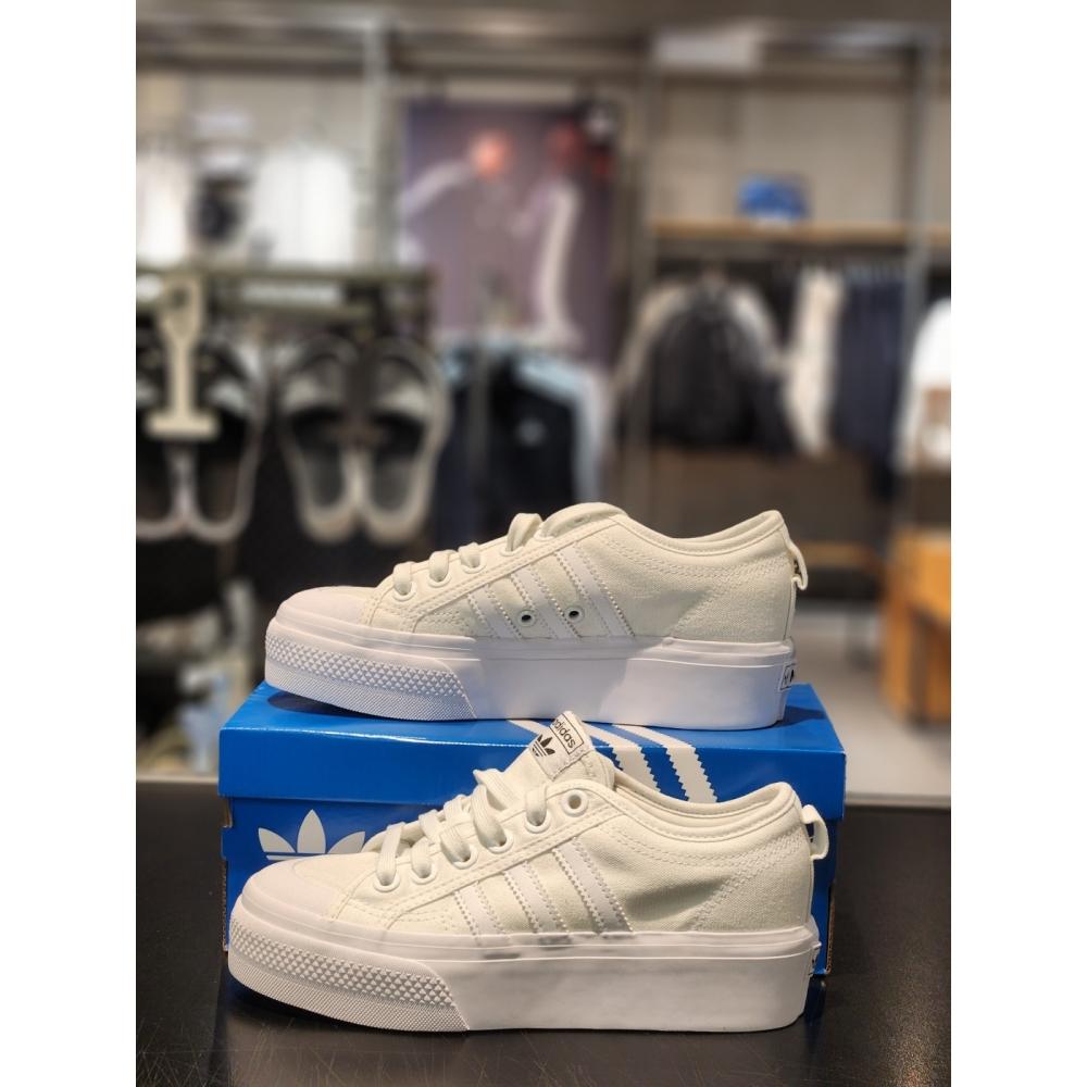 

Женские кроссовки adidas Niza Platform W FV5322