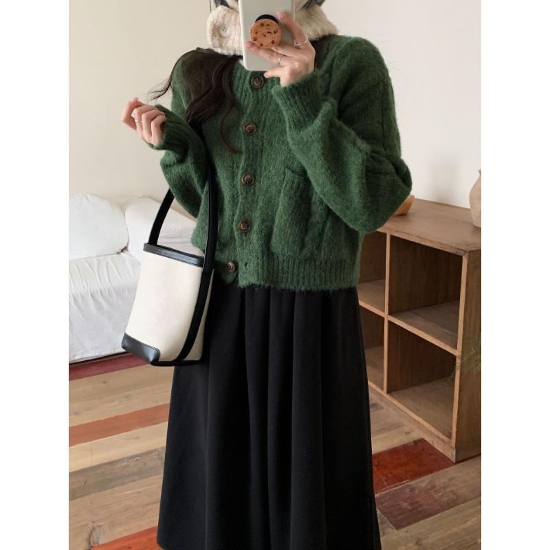 

Retro gentle wind twist knitted cardigan women s autumn and winter new soft waxy loose lazy sweater jacket average size