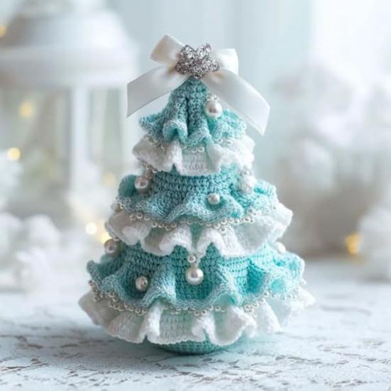 Handmade Crochet Christmas Tree DIY Xmas Tree Crochet Craft Starter Set with Bow And Faux Pearl for Beginners Knitting Holiday Decoration for