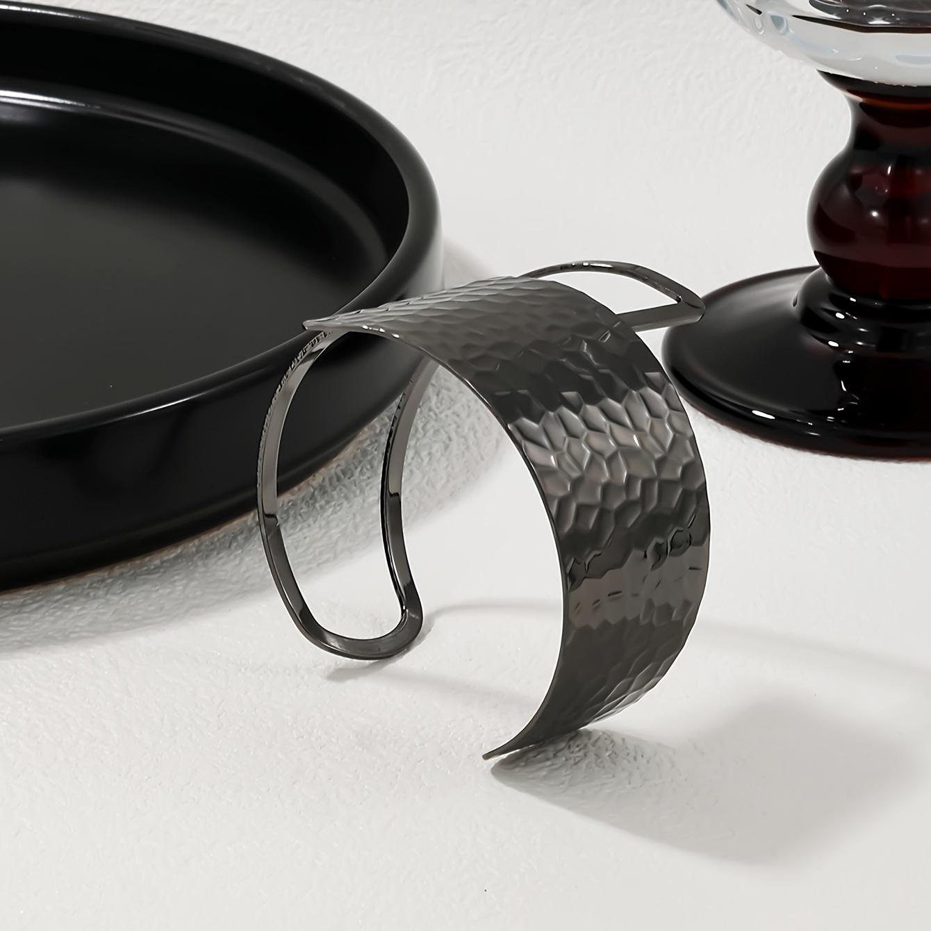 

Европейский и американский простой преувеличенный стиль темпераментный браслет нишевый дизайн стиль холодный ветер открытый браслет