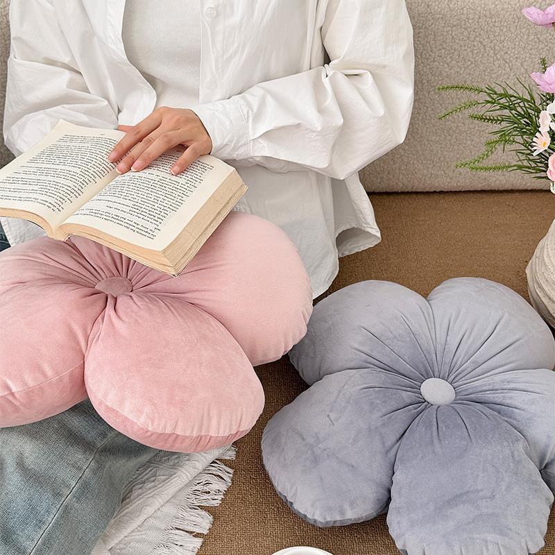 Flower Pattern Decorative Cushion With Pp Cotton Filling For Living Room Sofa Decor