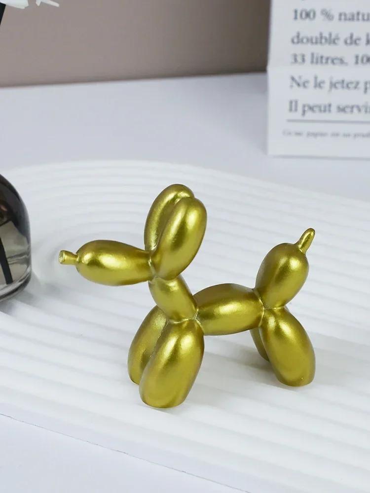 Resin Balloon Dog Sculpture Home Decor Table Decoration and Accessories Office Nordic Animal Decorative Sculptures and Figurines