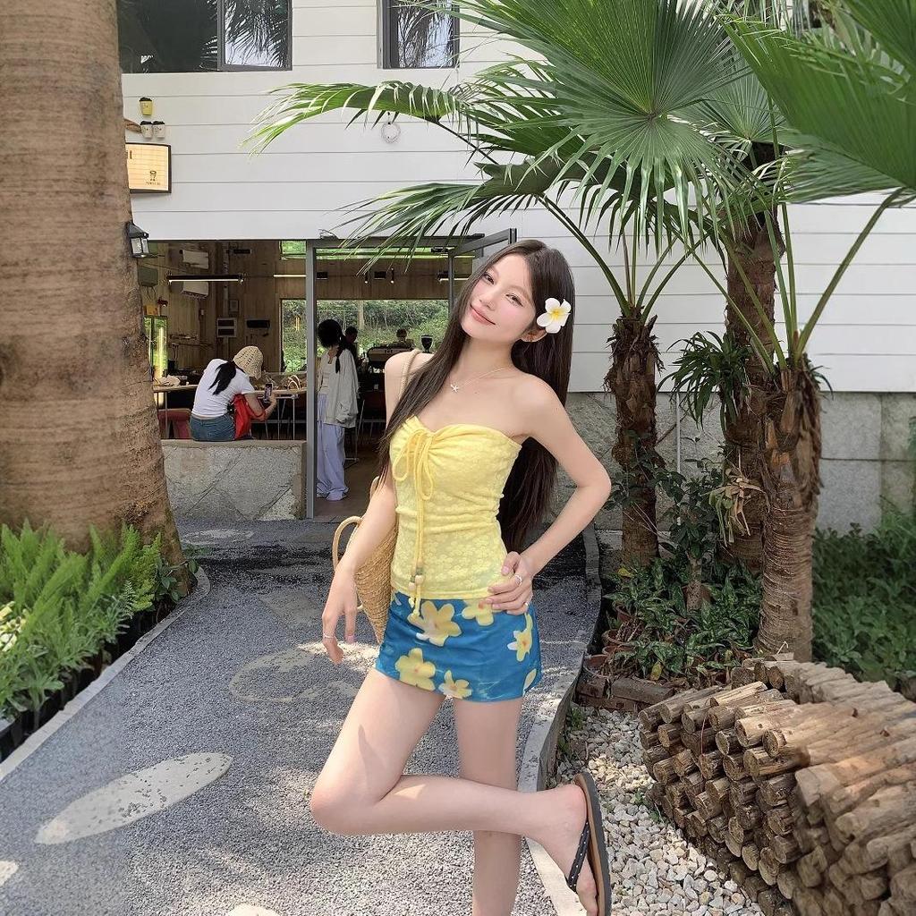 Seaside Resort Floral Print Blue Bandeau Top and Skirt Set for Women