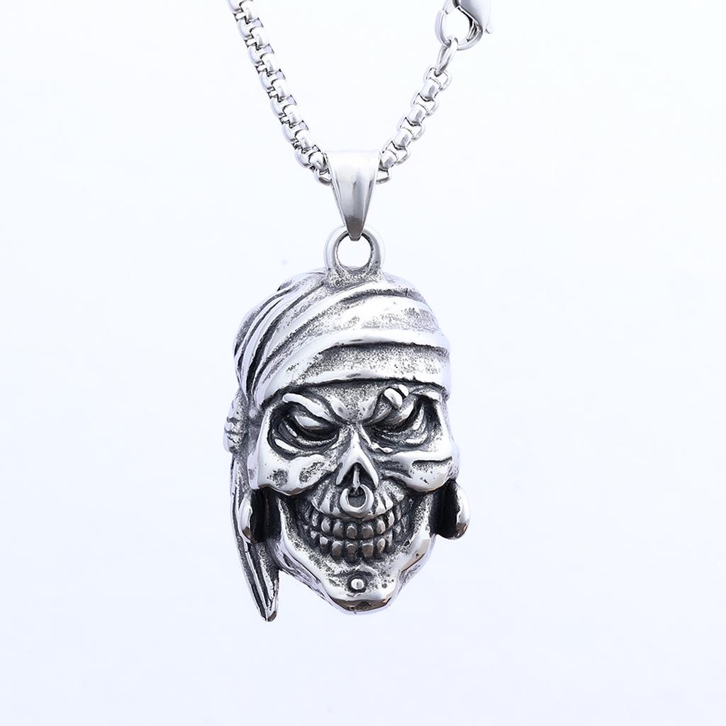 Personalized skull titanium steel pendant pirate bandana shape distressed craft skull pendant trendy necklace ornament