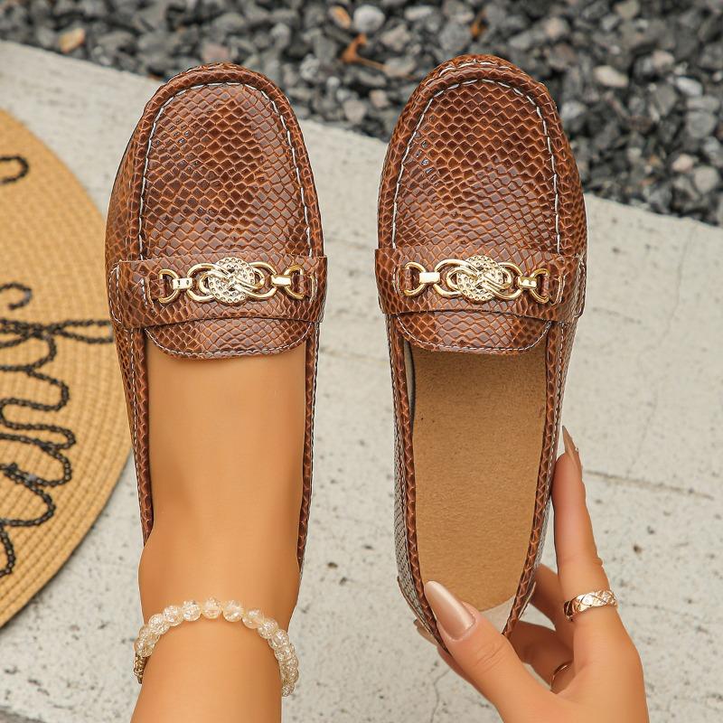 

New casual single shoes women s spring and autumn fashion simple metal buckle round head comfortable shoes women 35 темно-коричневого