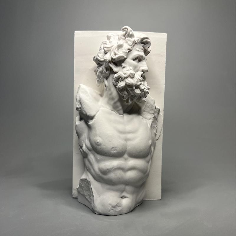 European Gypsum Figure Sculpture Vintage Muscular Male Statue Bookcase Ornament Philosophy Figure Interior Aesthetic Decoration