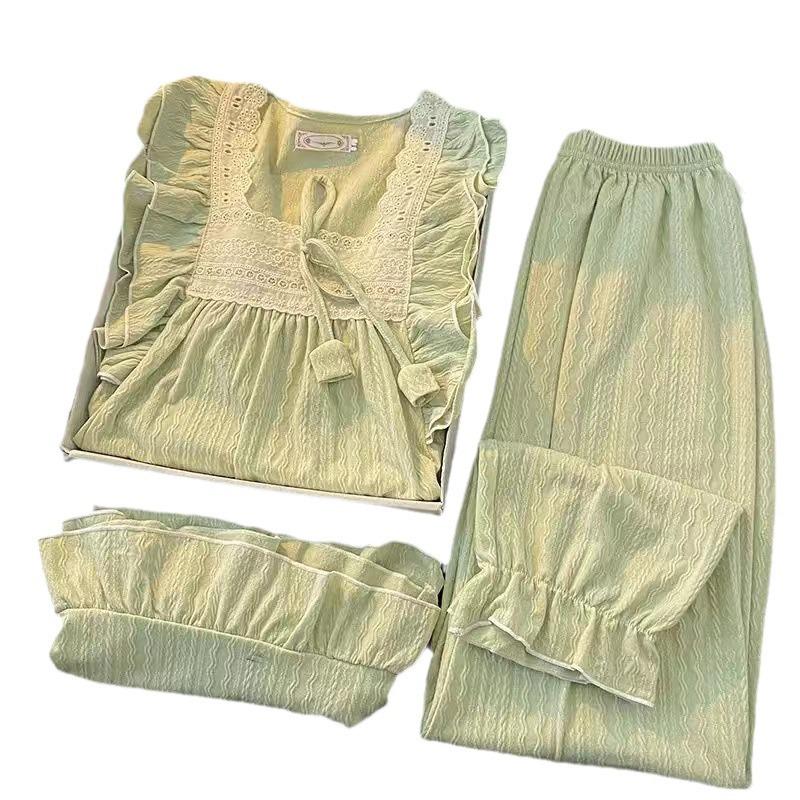 Damen Dreiteiliger Sommer Pyjama Set: Süße Jacquard-Kurzarm-Shorts & -Hosen aus Baumwollimitat, Homewear im Prinzessinnen-Stil.