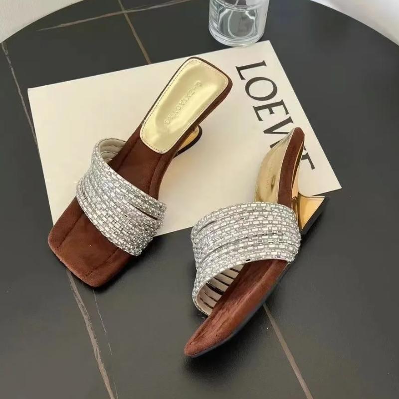 Shoes Woman 2025 Slippers Heels Luxury Slides Pantofle Rubber Flip Flops Square Toe Low Beige Heeled Sandals High Designer New