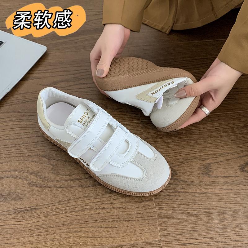 Velcro Women's Autumn Board Shoes Versatile Casual Student White Shoes