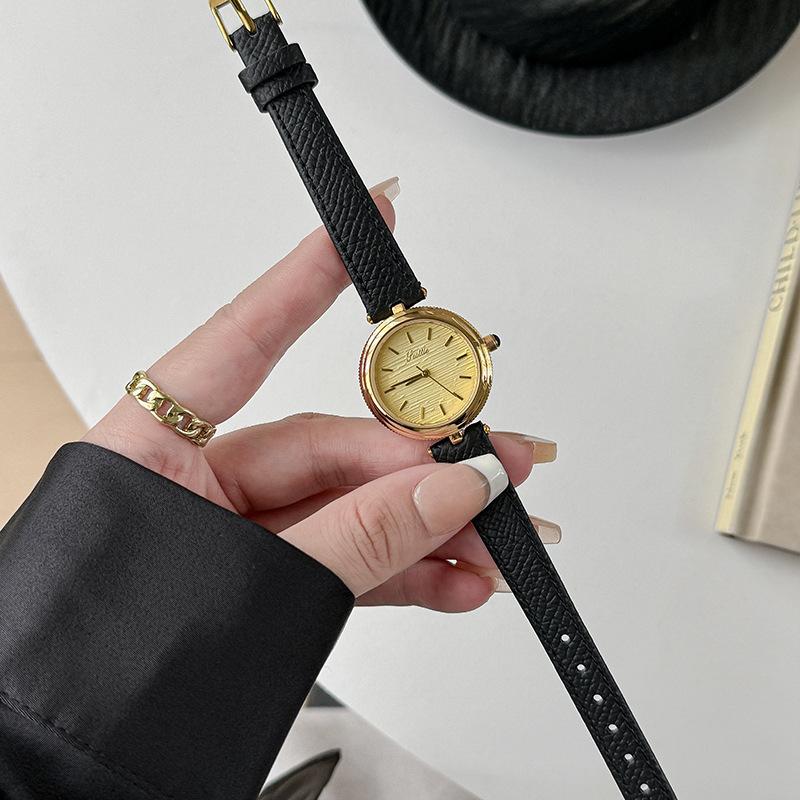 Belt Women's Watch Compact Watch 9725 Gold Retro Feeling
