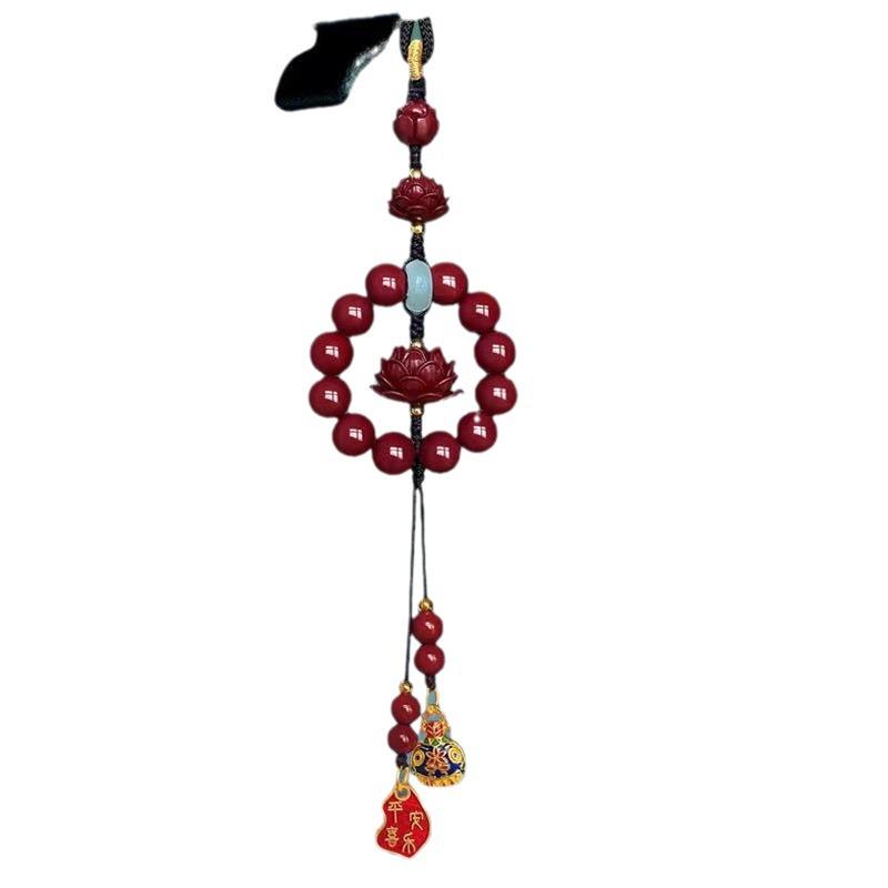 Cynoberowy Lotos Wisiorek na Lusterko Wsteczne - Czerwona Ozdoba Samochodowa na Nowy Rok