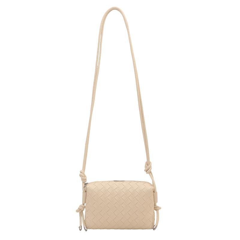 Fashion Versatile Weave Adjustable Shoulder Strap Leather Crossbody Bag Large Capacity Fashion Compartmentary Ladies Commuter Bag