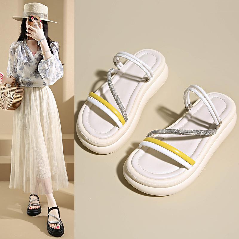 Fashion Beach Sandals Women 2025 New Summer Womens Fashion Platform Sandals Soft Bottom Two Wear Cool Slippers Women Zapatillas de mujer
