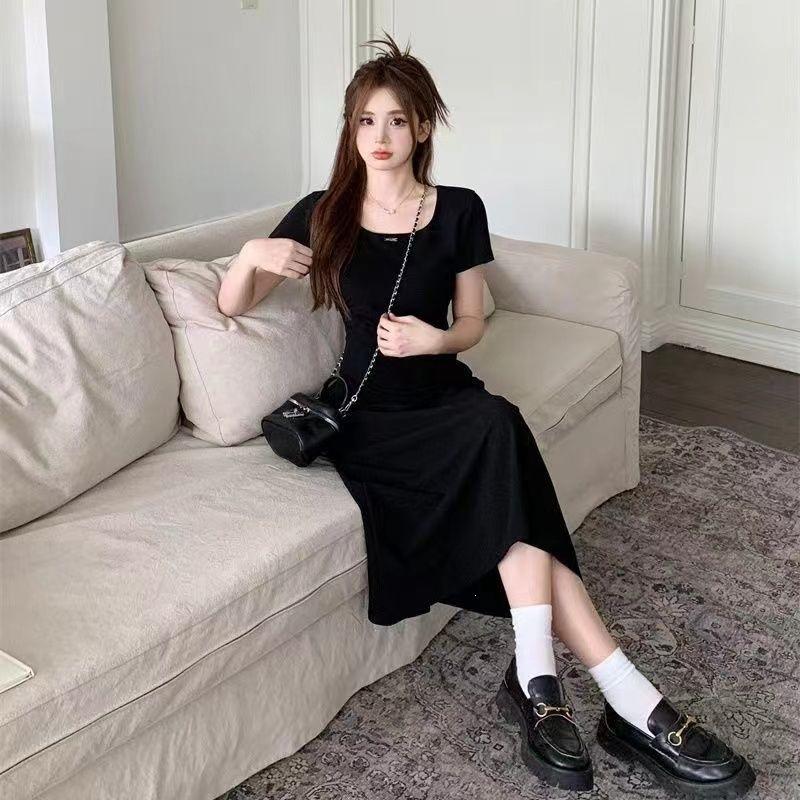 French gentle wind coffee break short-sleeved dress 2026 summer new niche temperament waist thin medium and long dress women