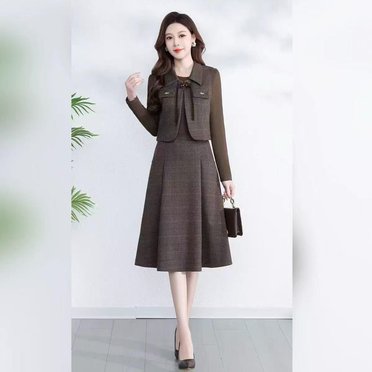 

2025 Spring Chinese Style Two-Piece Elegant Dress Set for Women XL [within 90-115 jin]