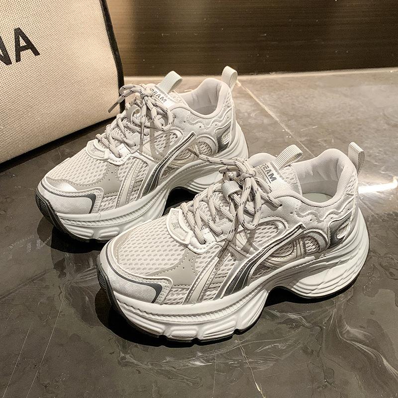 Small Man Height Increase Dad Shoes Women 2025 Summer and Autumn New Mesh Breathable Thick Sole Lightweight Soft Sole Sports Casual Shoes