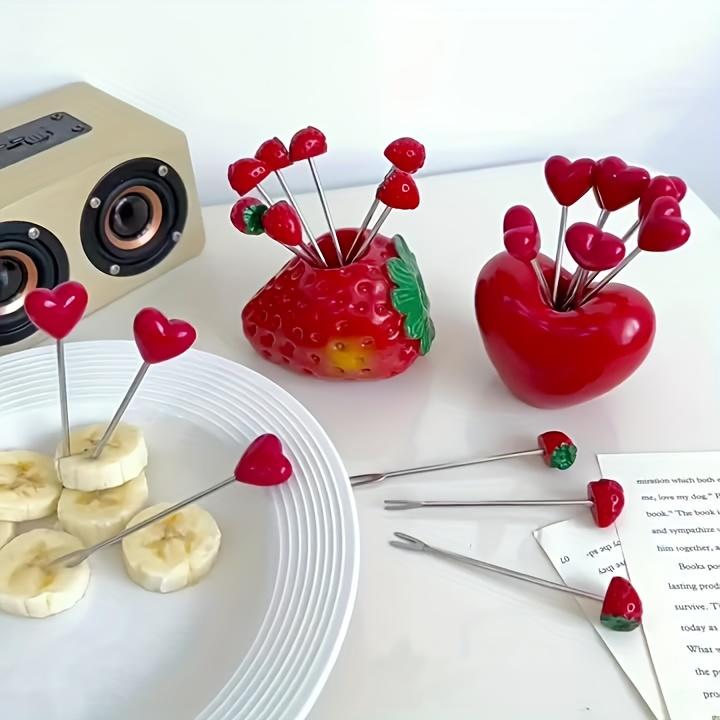 10er Set Edelstahl Liebes-Obstgabeln, Kuchengabeln für Snack-Besteck, Ideal für Valentinstag, Weihnachten und Hochzeitsfeiern