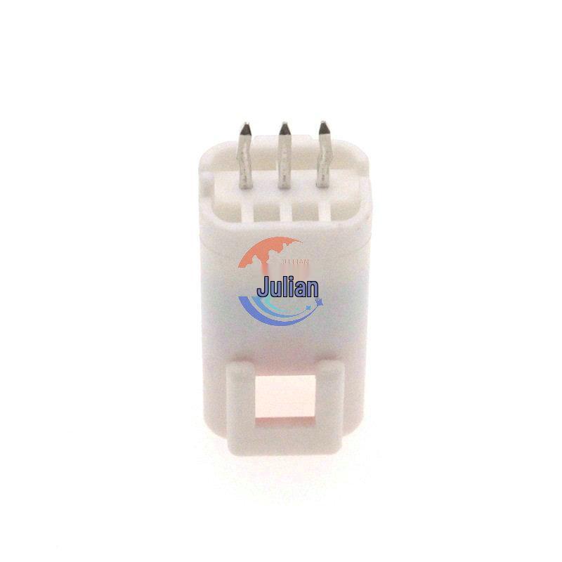 

3P Automotive 3-Hole Wire Harness Connector Plug